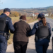 O femeie a plecat dintr-un centru pentru persoane cu dizabilități din Mihoveni și a pornit pe jos spre casă, la Cajvana. Polițiștii au găsit-o în Părhăuți