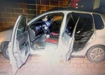 Doi bărbați și doi adolescenți de 16 ani din Pașcani, prinși la furat cabluri în Burdujeni. Prejudiciul de 40.000 de lei a fost recuperat, iar cei patru au fost reținuți
