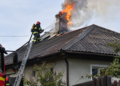 Incendiu la casa unei femei din Mitocu Dragomirnei. Nepoata proprietarei a observat flăcările și a sunat la 112
