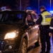 Un bărbat de 52 de ani, prins la volanul unui Suzuki în Poieni-Solca. Permisul ucrainean îi fusese reținut în urmă cu două săptămâni, fiind suspectat că ar fi fals