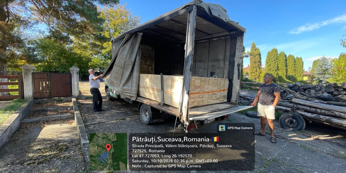 Transport ilegal de cherestea, depistat la Pătrăuți. Un bărbat s-a ales cu dosar penal și a rămas fără peste 5,5 metri cubi de lemn și fără autoutilitara de 10.000 de euro